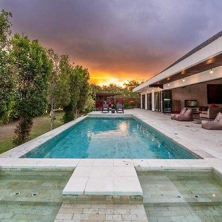 Boutique Villa Doretanh Jimbaran Ungasan Exteriör bild